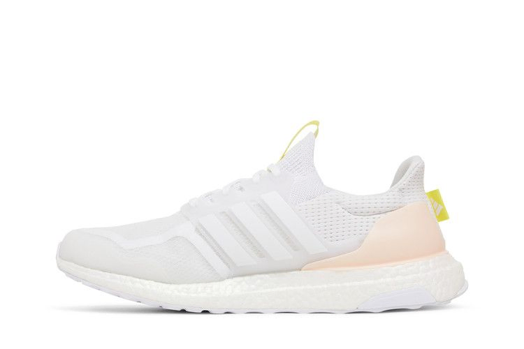 ultraboost-5-0-white-pink-gx3081_02