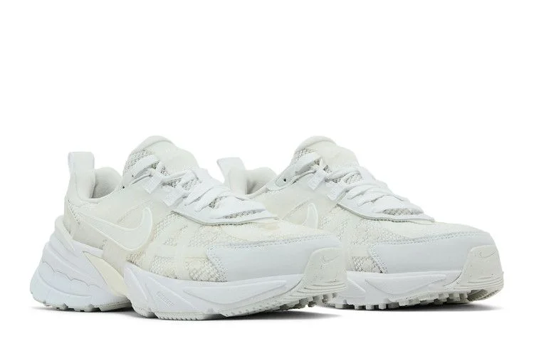 Krossovki-Nike-Wmns-V2K-Run-Summit-White-7