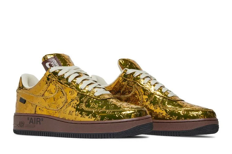 Krossovki-Louis-Vuitton-x-Nike-Air-Force-1-Low-Metallic-Gold-7