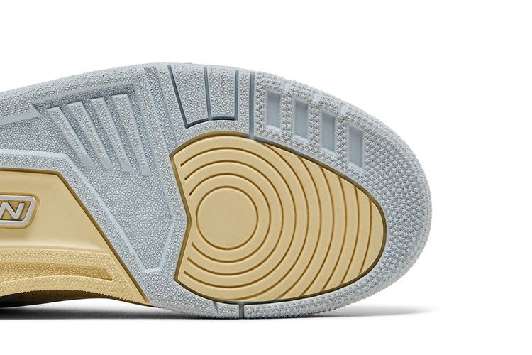 wmns-jordan-legacy-312-low-sail-football-grey-fq7827-101_04