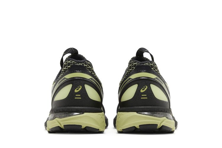 us4-s-gel-terrain-black-neon-lime-1203a394-001_05