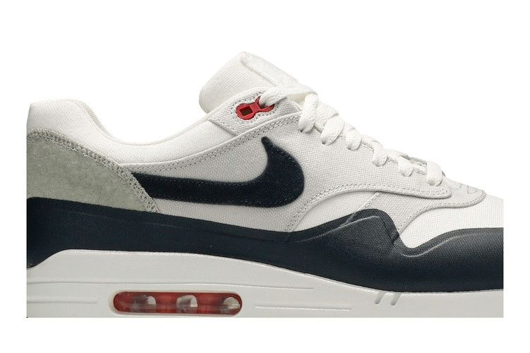 air-max-1-sp-patch-704901-146_01