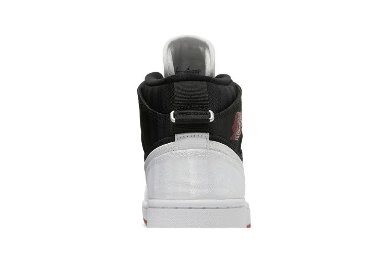 Кроссовки Wmns Air Jordan 1 Mid SE Utility 'White Black Gym Red'