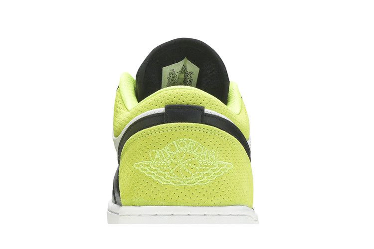 Кроссовки Air Jordan 1 Low 'Cyber'