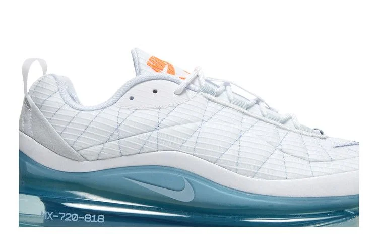 Krossovki-Nike-Air-MX-720-818-White-1