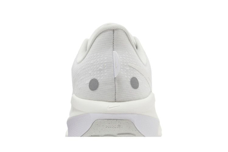 Кроссовки Nike Vomero 17 'White Platinum Tint'