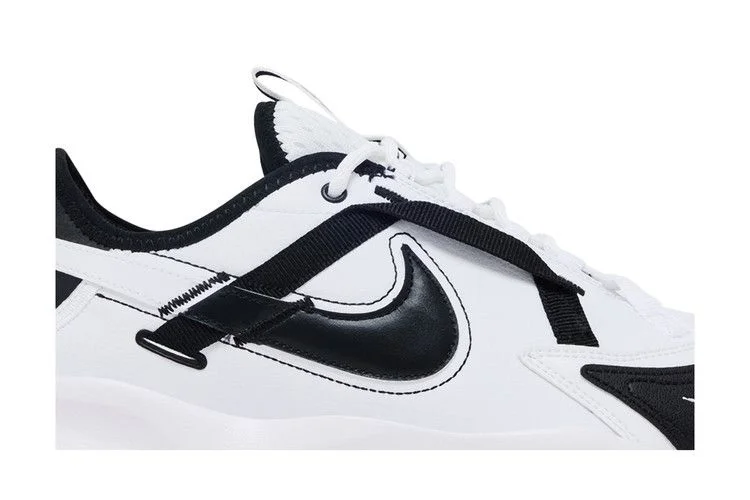 Krossovki-Nike-Wmns-TC-7900-White-Black-1