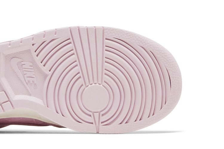 Кроссовки Nike Wmns Dunk Low 'Lace Pack - Regal Pink'