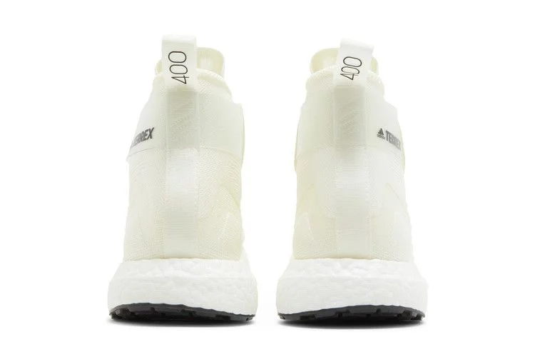 Кроссовки Adidas Terrex Free Hiker Made To Be Remade 'Non Dyed'