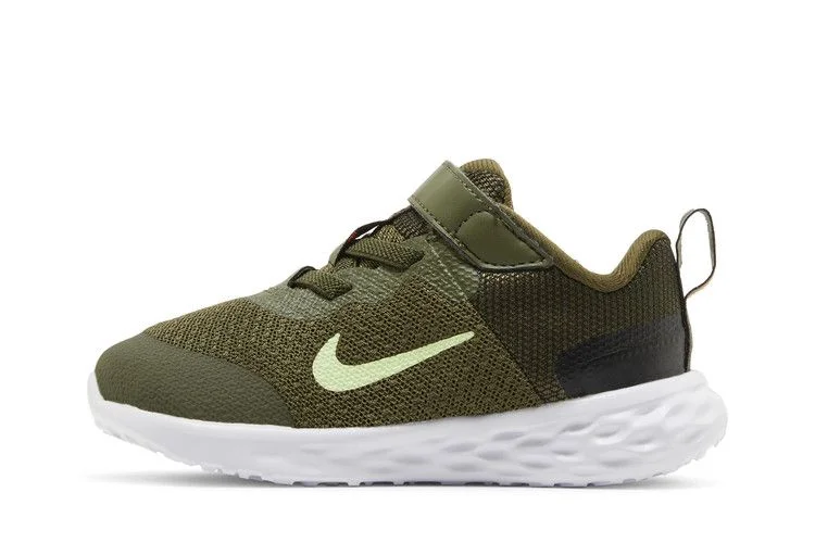 Krossovki-Nike-Revolution-6-TD-Rough-Green-Barely-Volt-2
