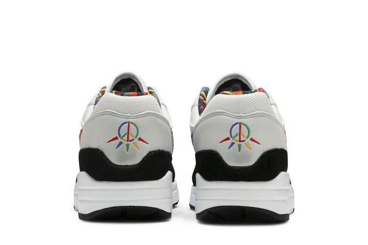 Krossovki-Nike-Air-Max-1-Live-Together-Play-Together-5