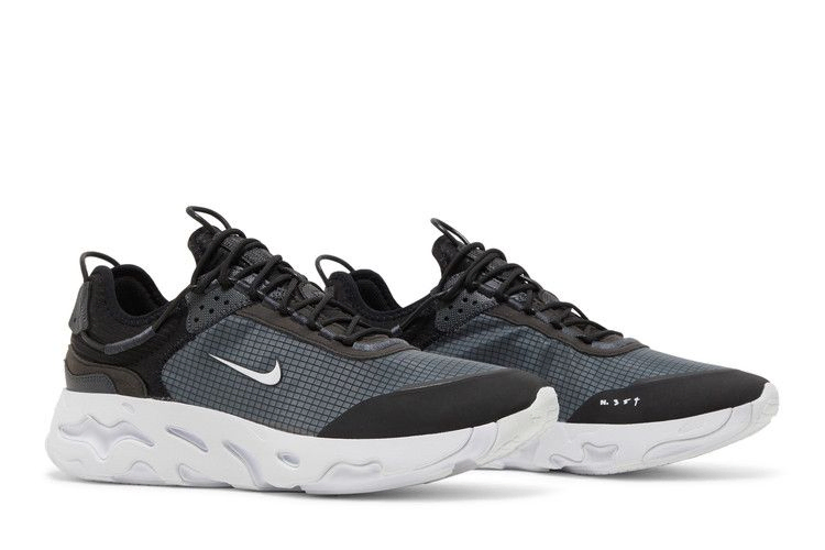 react-live-black-cv1772-003_07