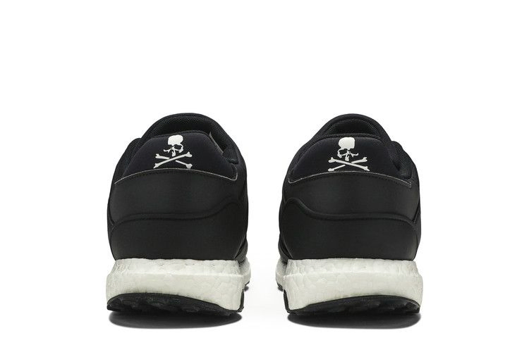 mastermind-x-eqt-support-ultra-core-black-cq1826_05