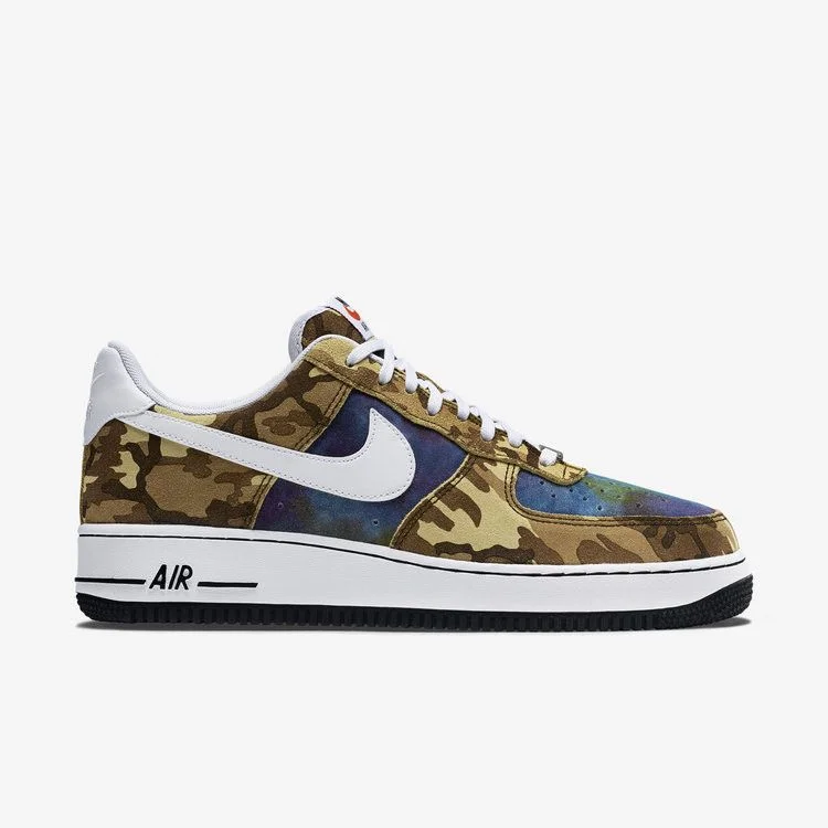 Кроссовки Nike Air Force 1 Low '07 LV8 'Camo Green'
