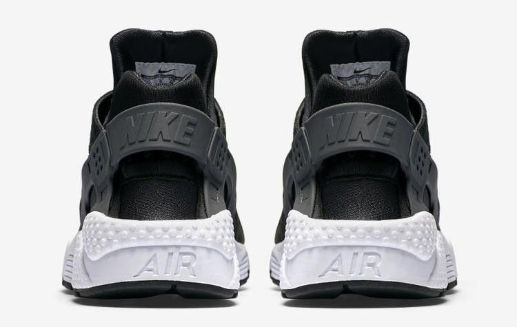 Кроссовки Nike Air Huarache Premium 'Dark Grey'