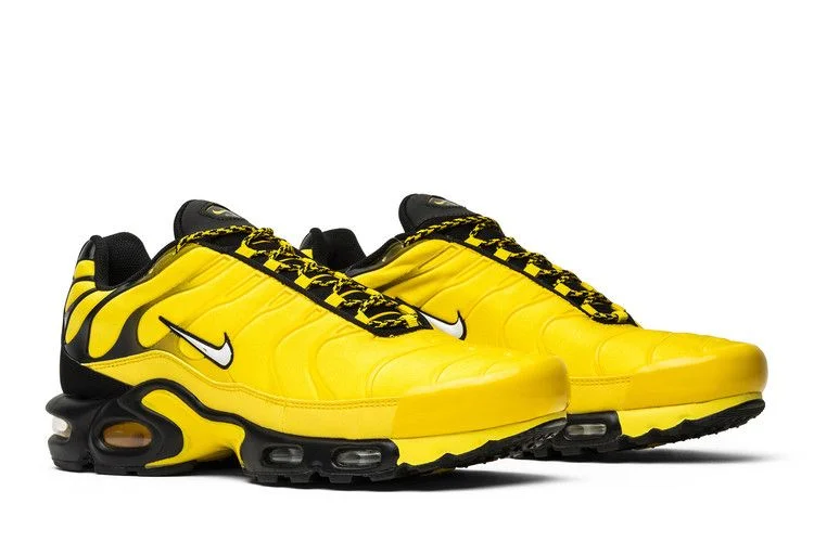 Krossovki-Nike-Air-Max-Plus-Frequency-Pack-7