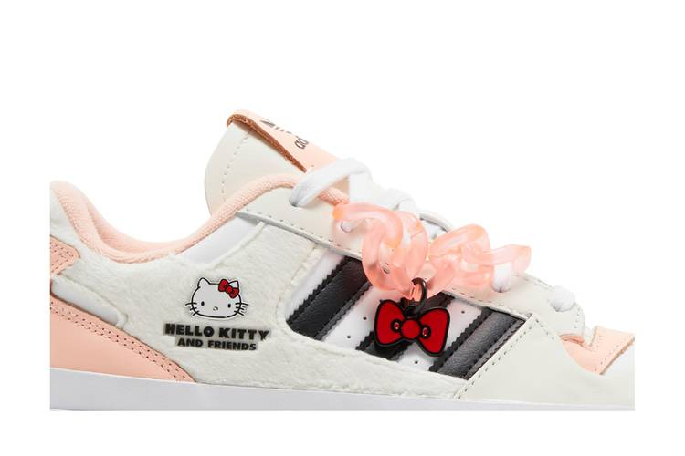hello-kitty-x-wmns-forum-bonega-hello-kitty-and-friends-hp9781_01