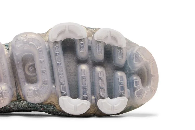 Krossovki-Nike-Air-VapoarMax-Flyknit-3-Aviator-Grey-4