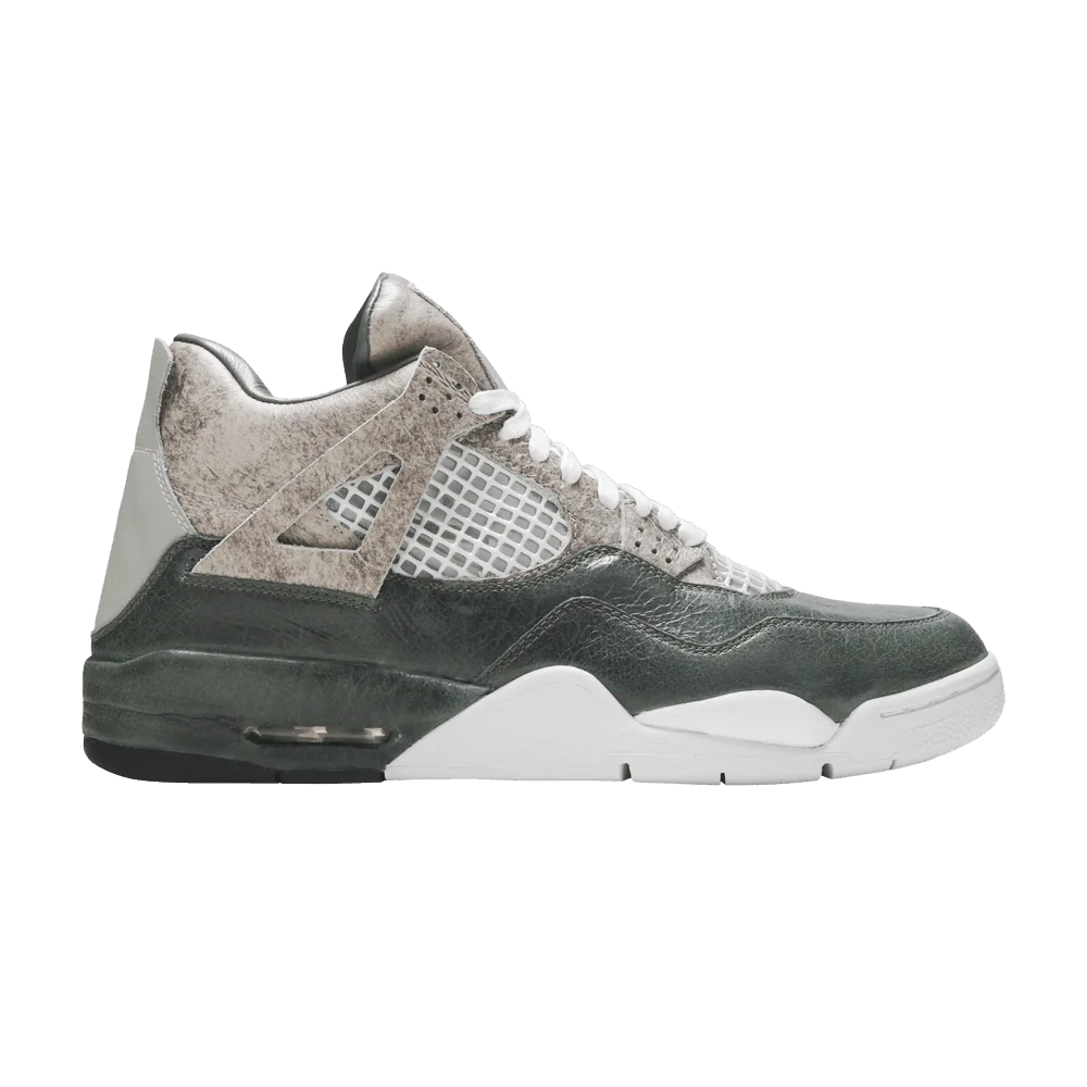Krossovki-Jack-Daniels-x-The-Shoe-Surgeon-x-Air-Jordan-4-Cave-Spring