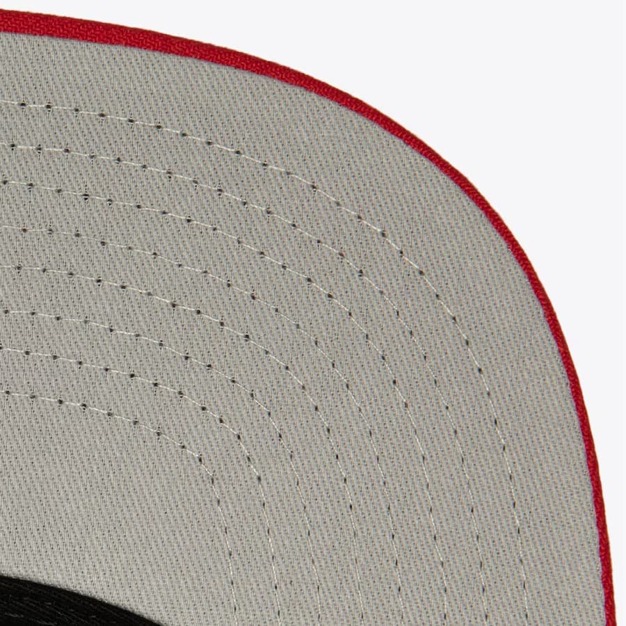 Бейсболка Mitchell & Ness Purple Toronto Raptors Cross Check Snapback Hat