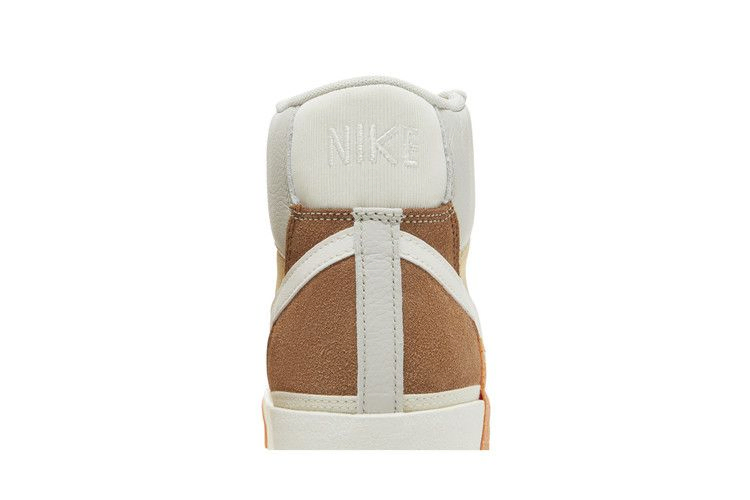 Кроссовки Nike Blazer Mid '77 Pro Club 'Remastered - Pecan'