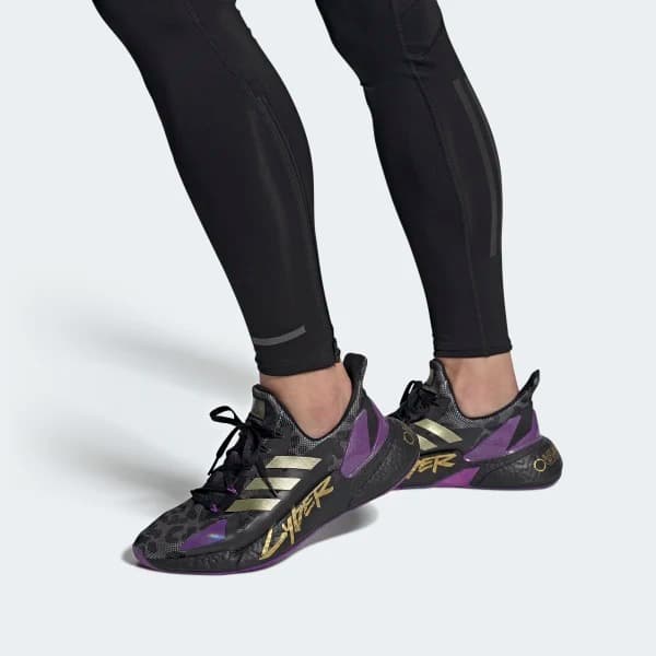 Cyberpunk-2077-x-adidas-X9000L4-Black-Metallic-Gold-1