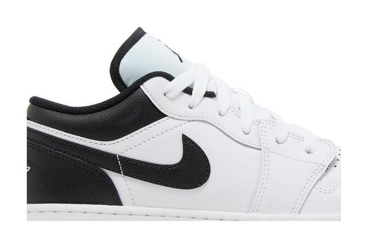 air-jordan-1-low-gs-white-black-553560-132_01