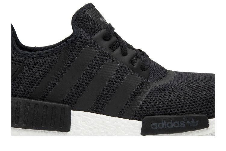 Кроссовки Adidas NMD_R1 'Black'