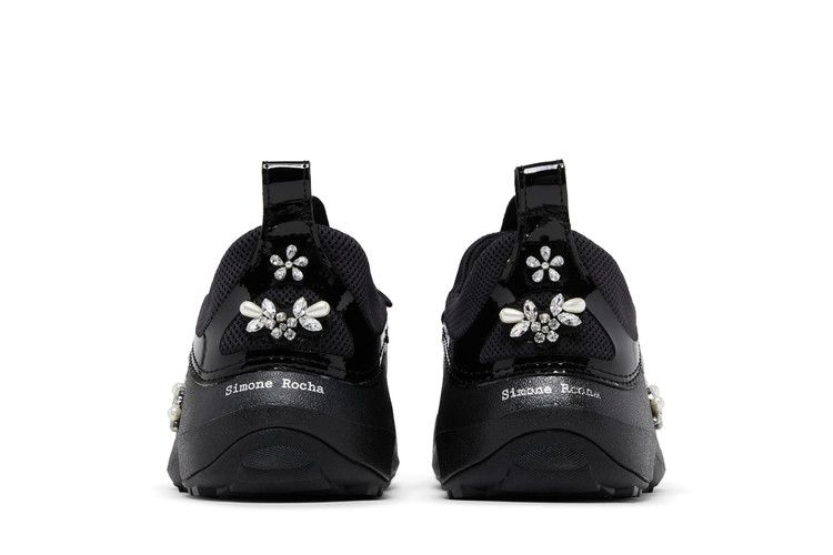simone-rocha-x-quick-trail-low-black-209635-001_05