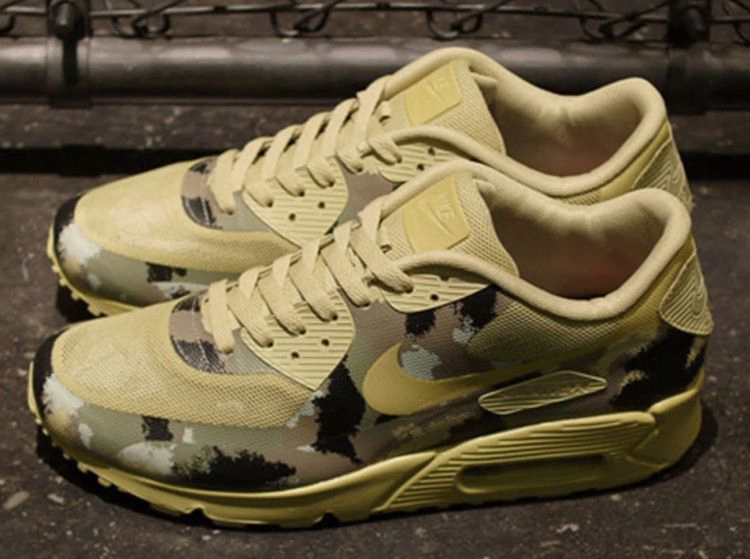 Кроссовки Nike Air Max 90 Hyp Sp 'Italy'