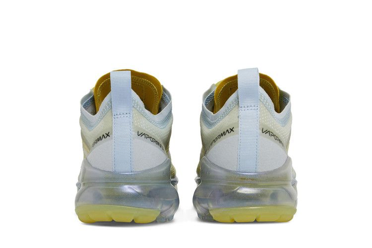 wmns-air-vapormax-2019-premium-celery-at6817-301_05