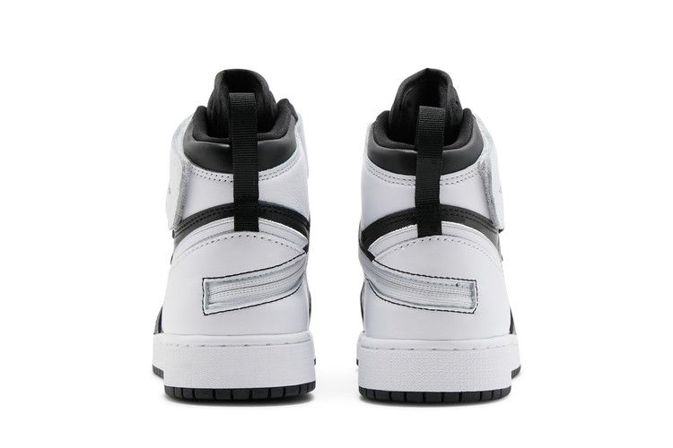Кроссовки Air Jordan 1 High FlyEase GS 'Black White'