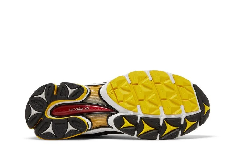 Кроссовки Saucony ProGrid Triumph 4 'Lemon Chrome'