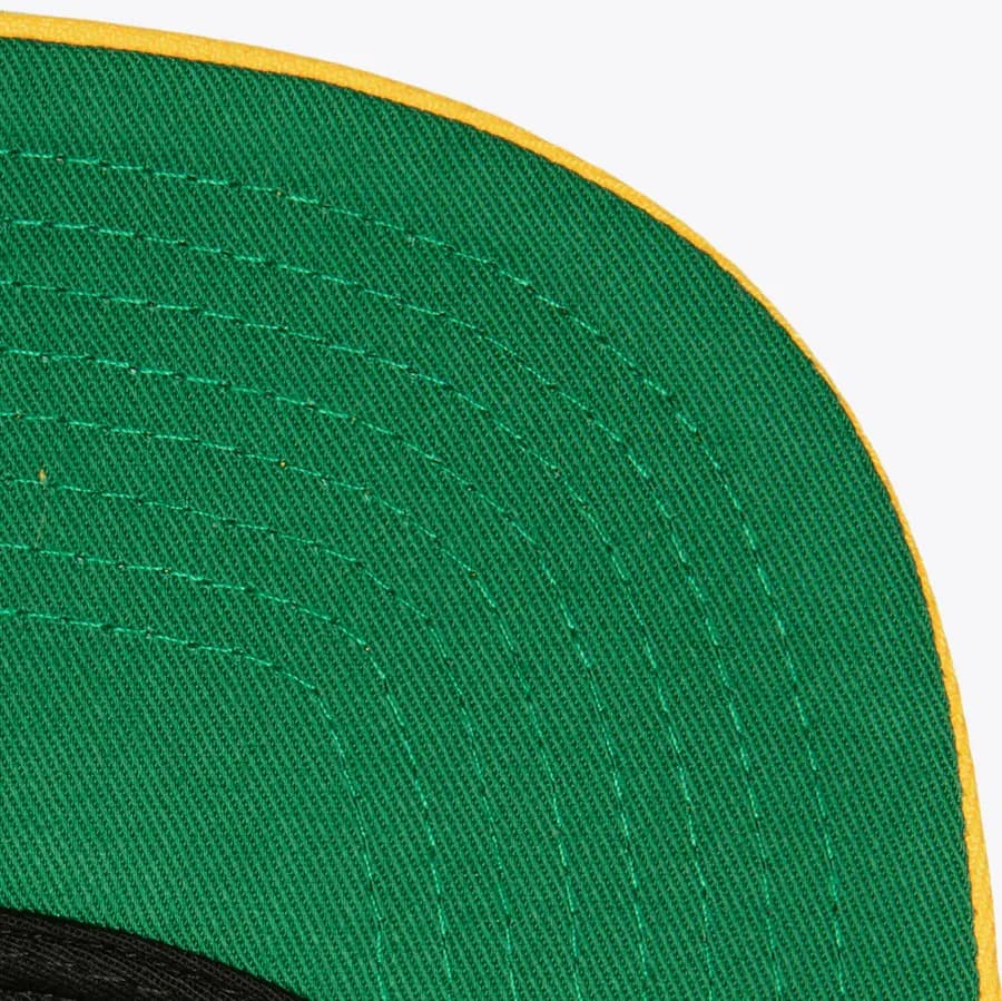 Mitchell-Ness-Black-Boston-Bruins-Champ-Is-Here-Vintage-Snapback-Hat-2