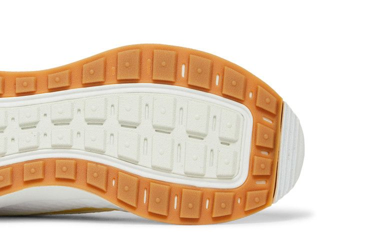 Кроссовки Nike Wmns Reposto 'White Saturn Gold'