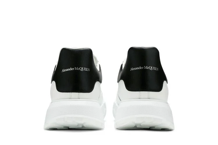 Krossovki-Alexander-McQueen-Wmns-Oversized-Court-Trainer-White-Black-5
