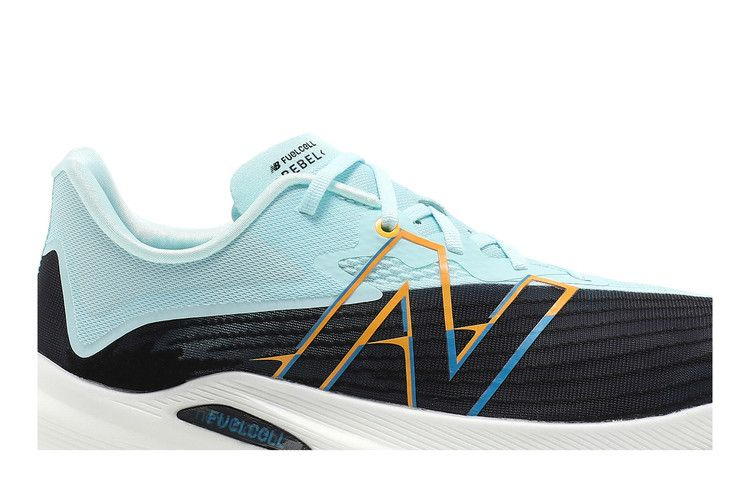 Кроссовки New Balance FuelCell Rebel v2 'Black Pale Blue'