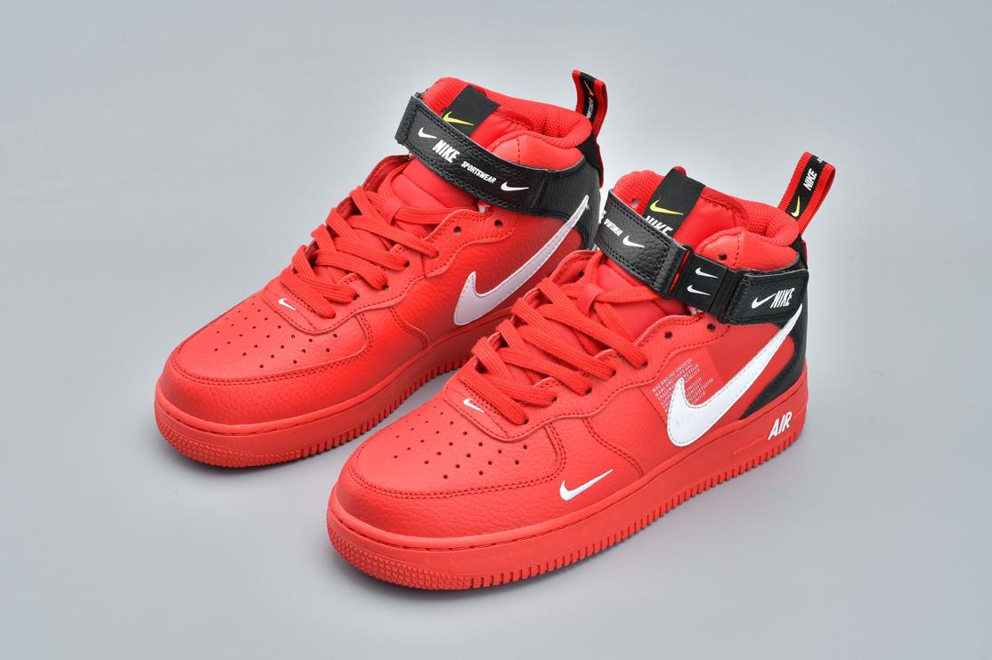 Кроссовки Nike Air Force 1 Mid '07 LV8 'Overbranding'