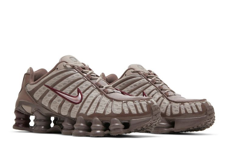 wmns-shox-tl-pumice-night-maroon-ar3566-200_07