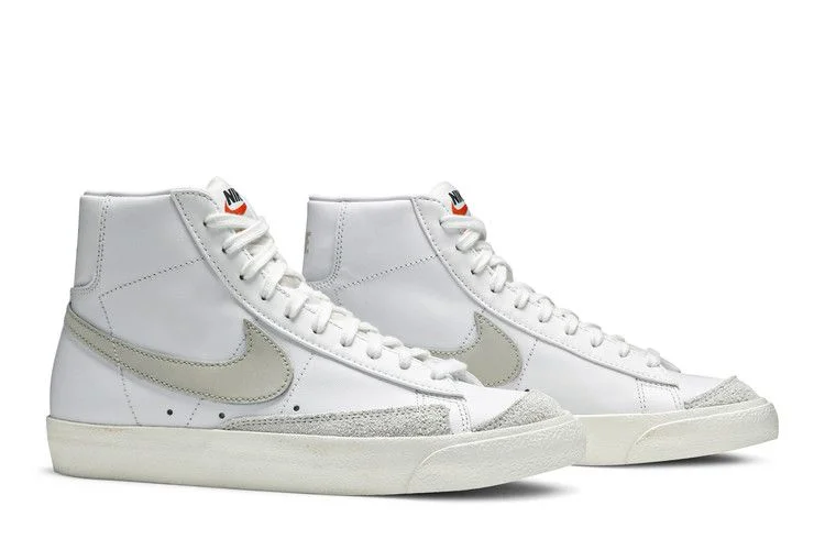 Krossovki-Nike-Blazer-Mid-77-Light-Bone-7