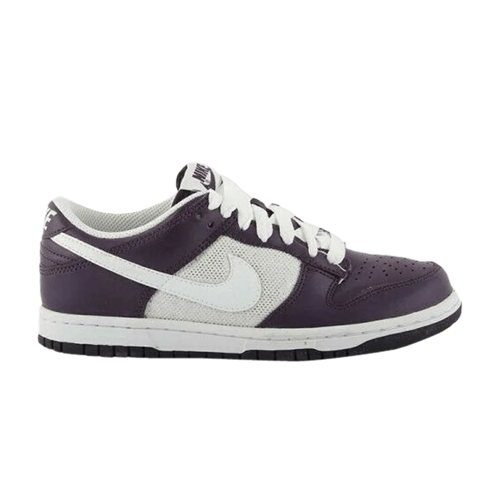 Krossovki-Nike-Wmns-Dunk-Low-CL-Grand-Purple