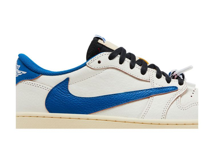 Кроссовки Fragment Design x Travis Scott x Air Jordan 1 Retro Low OG SP 'Sail Military Blue'