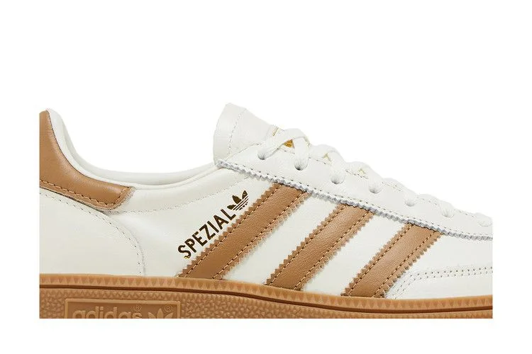 Кроссовки adidas Wmns Handball Spezial 'Off White Cardboard Gum'