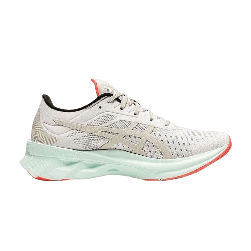 Krossovki-ASICS-Wmns-Novablast-White-Green