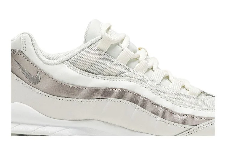 Krossovki-Nike-Air-Max-95-LE-GS-Bone-1