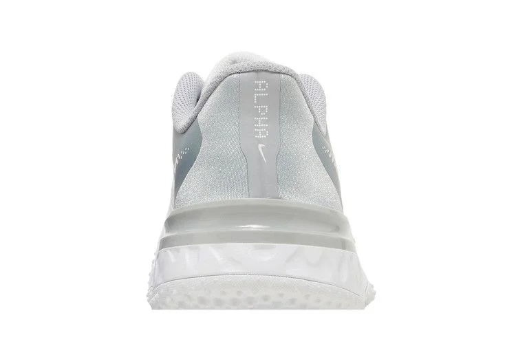 Кроссовки Nike Wmns Alpha Huarache Elite 3 Turf 'White Metallic Silver'