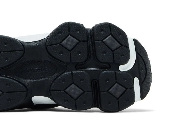Krossovki-New-Balance-9060-Toddler-Black-Silver-Shoe-Palace-Exclusive-4