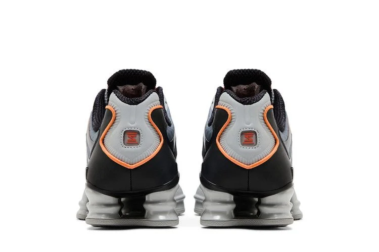 Кроссовки Nike Shox TL 'Light Smoke Bright Mandarin'