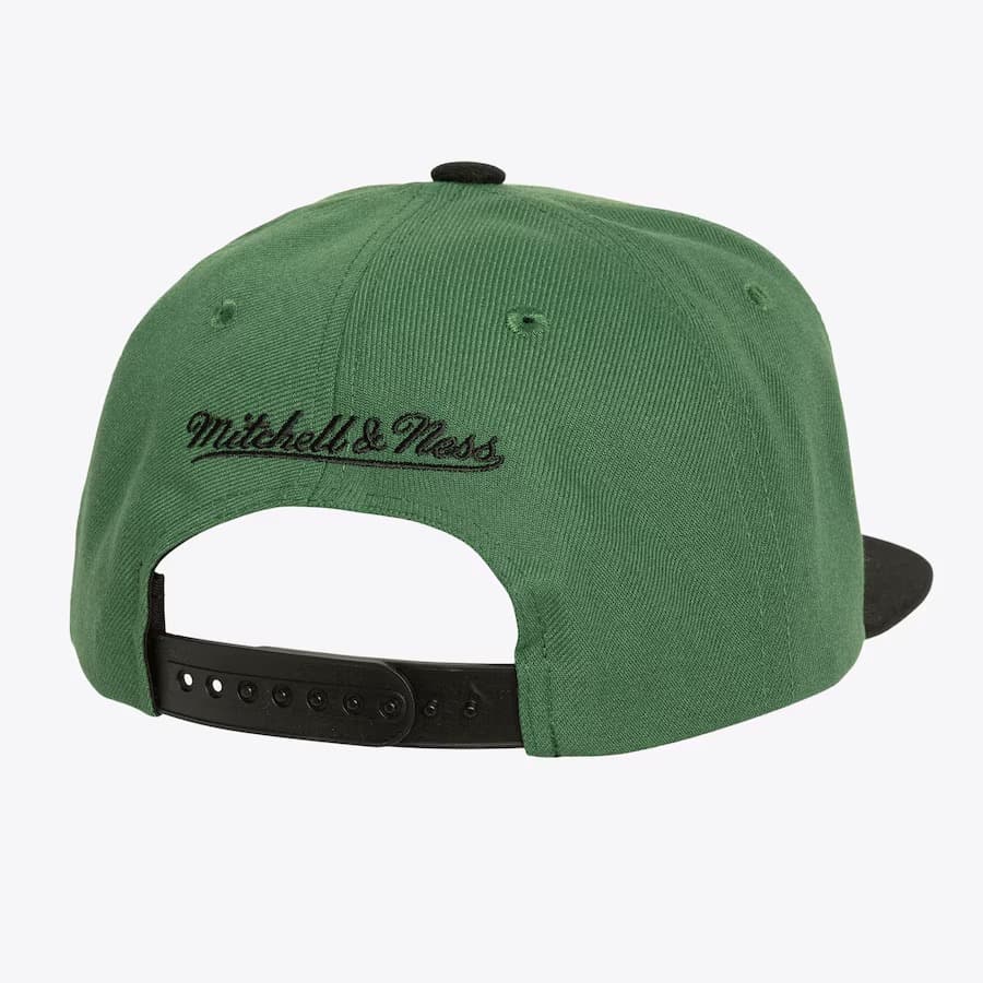Бейсболка Mitchell & Ness Green Seattle Supersonics Hardwood Classics City Love Snapback Hat