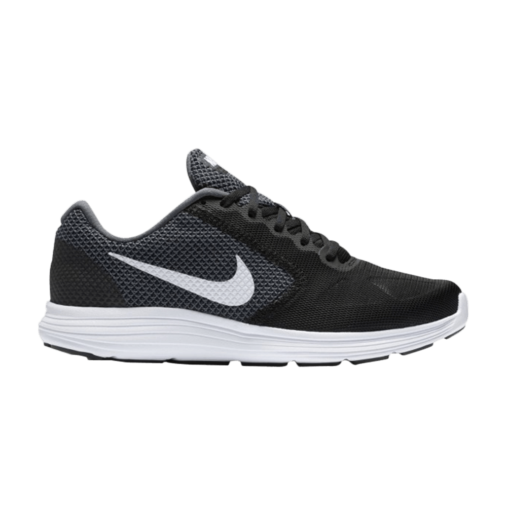 Кроссовки Nike Revolution 3